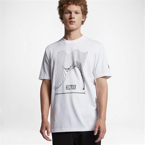 nieuwzte nike tshirt|New Tops & T.